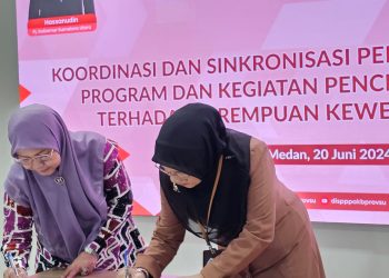 MENGHADIRI PENANDATANGANAN PERJANJIAN KERJASAMA DENGAN DINAS P3AKB DALAM RANGKA MENINGKATKAN PEMBANGUNAN PEMBERDAYAAN PEREMPUAN DAN PERLINDUNGAN ANAK DI PROVINSI SUMATERA UTARA