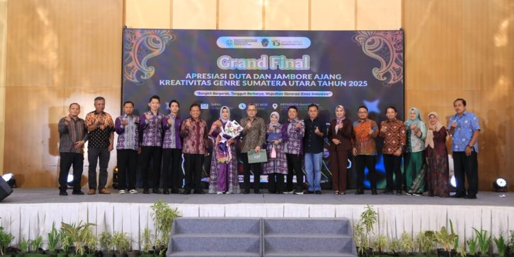 Pusat Studi Gender dan Anak Umsu Menghadiri Acara Puncak Apresiasi Duta Dan Ajang Kreatifitas Genre (ADUJAK) dan Grand Final Pemilihan Duta Genre Provinsi Sumatera Utara Tahun 2025