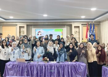 PSGA UMSU DAN PERWAKILAN BKKBN PROVINSI SUMATERA UTARA MELAKSANAKAN KEGIATAN INTERNALISASI PENGASUHAN ANAK USIA DINI DI AULA FISIP UMSU